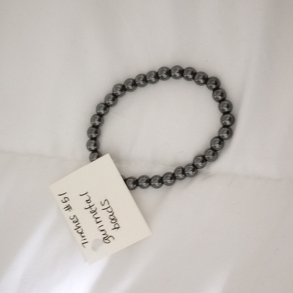 Bracelets - Picture 2 of 3